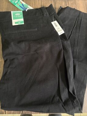 Old Navy Black Pixie Stretch Ankle Length Pants size 16 Regular